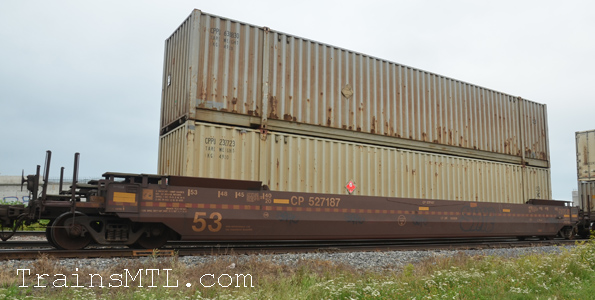 Car/wagon CP527187 right side / coté droit